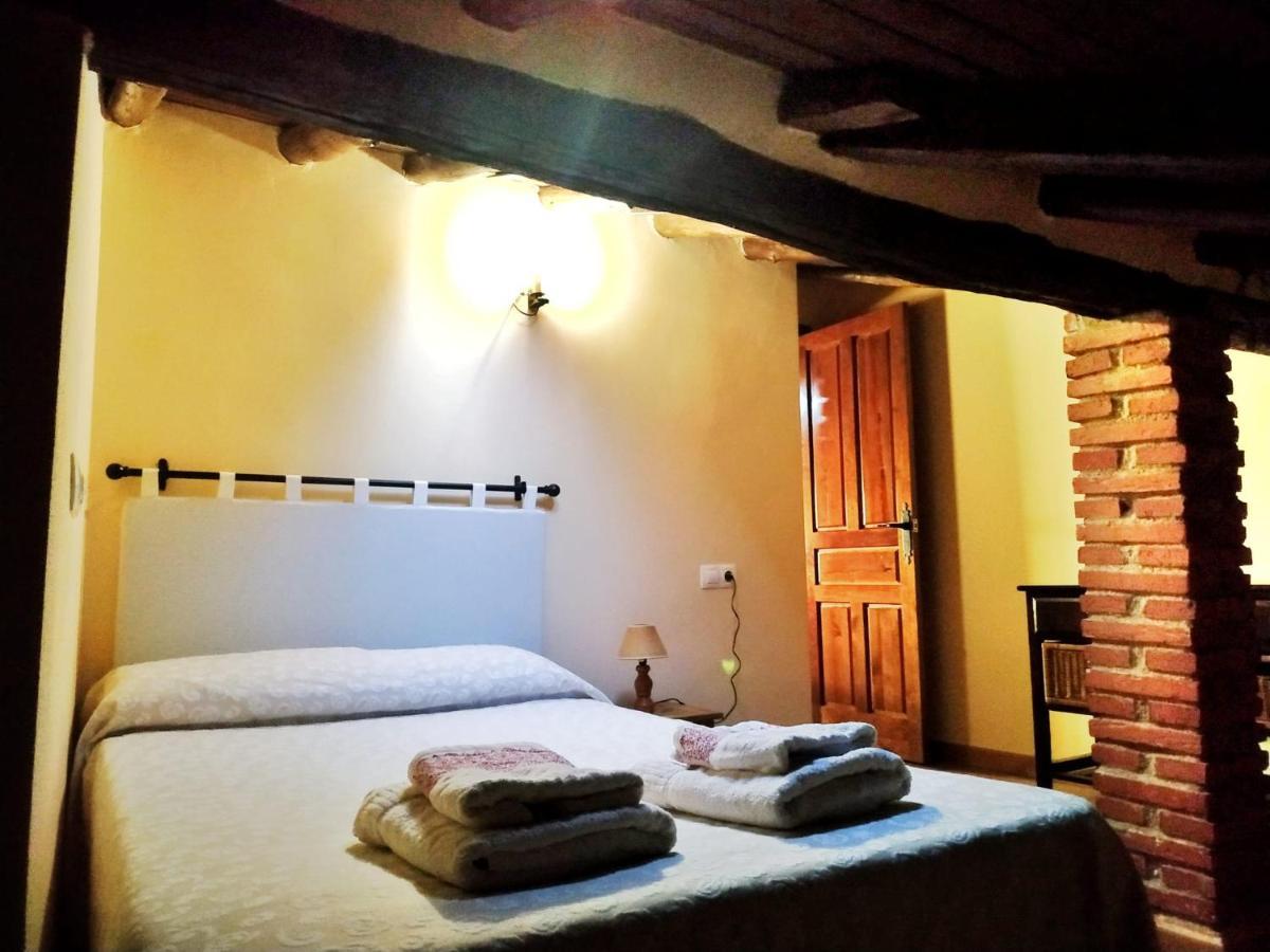 Casa Rural La Villa ミランダ・デル・カスタニャル エクステリア 写真